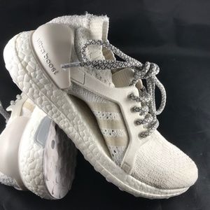 bb0879 adidas